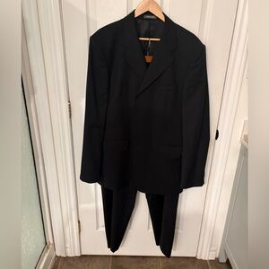 Alexander McQueen Elegant Black Suit